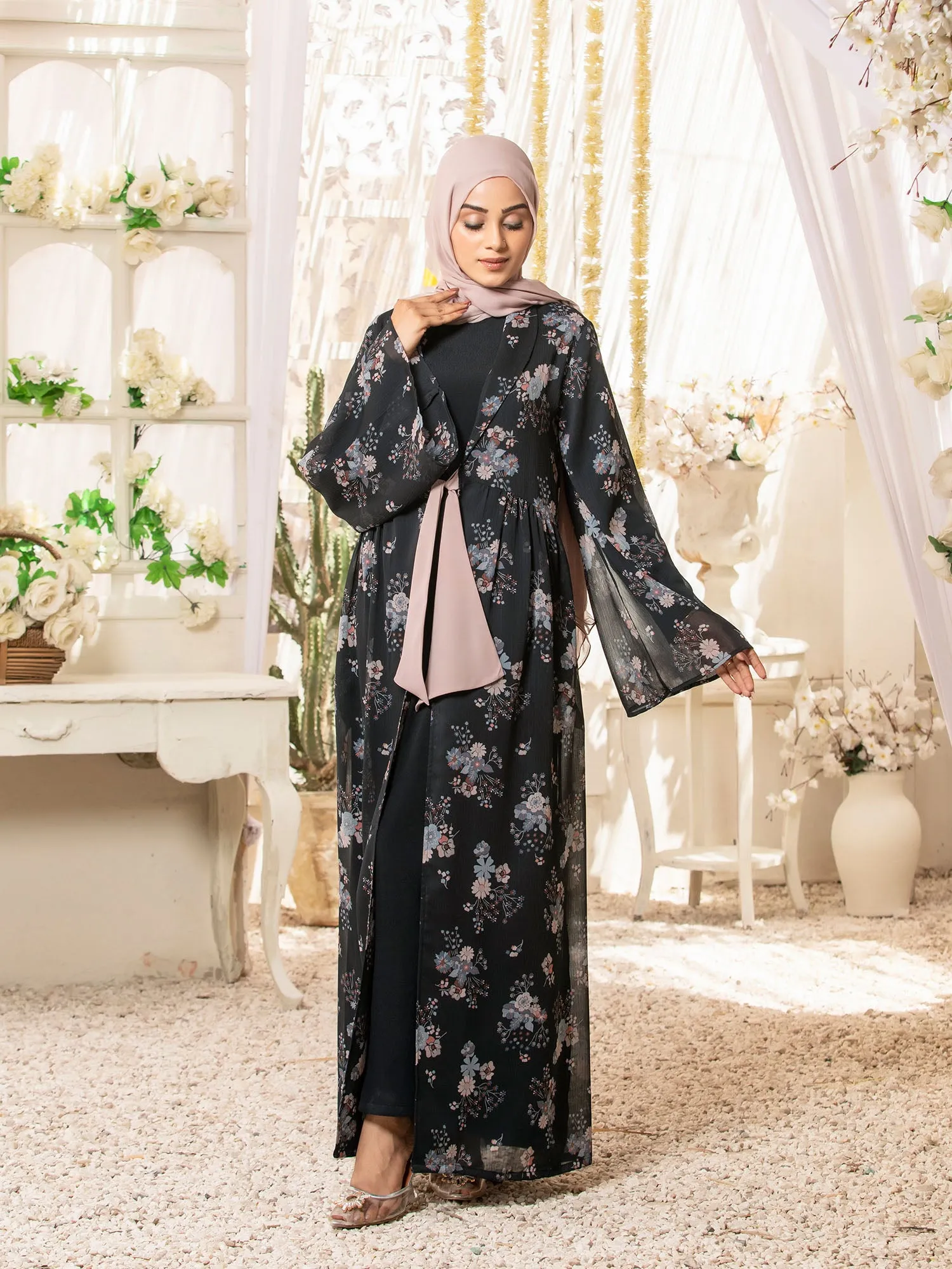 Abaya Bunch Bloom