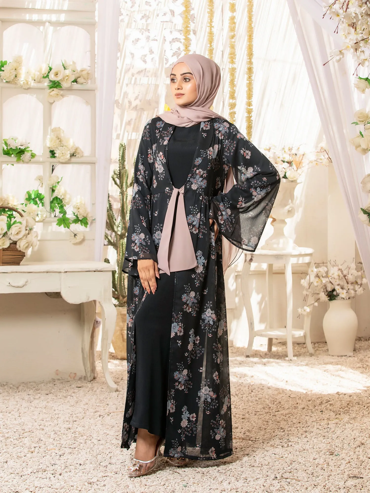 Abaya Bunch Bloom