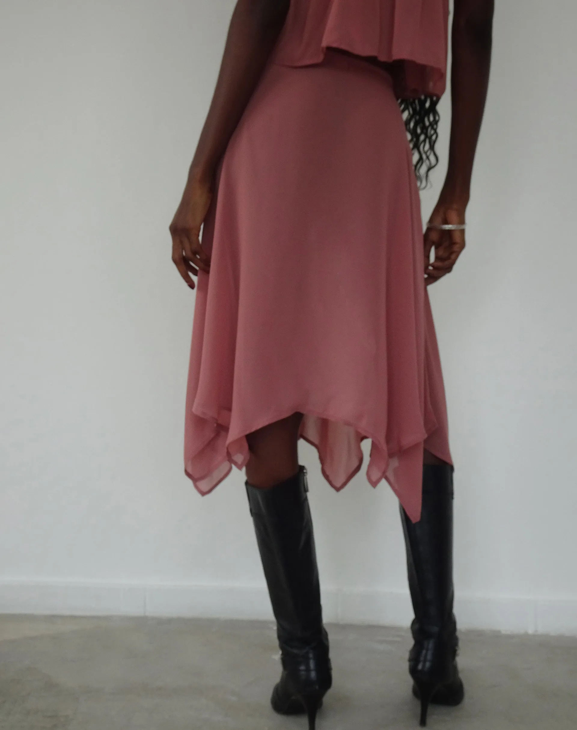 Albertha Midi Skirt in Dessert Sand