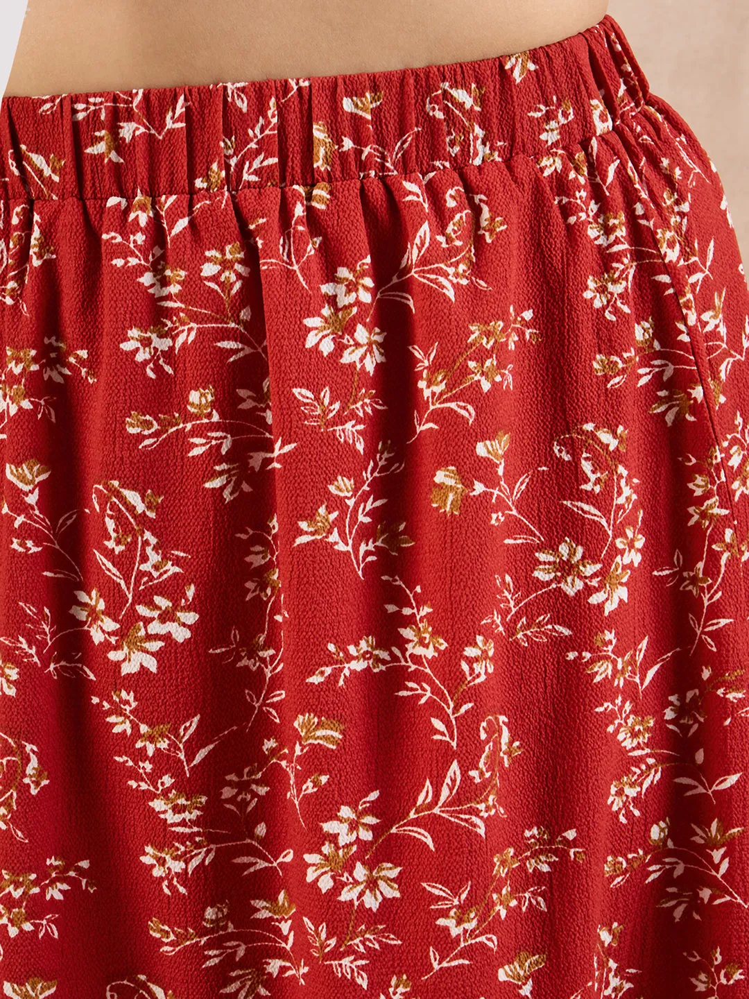 Berrylush Curve Women Red & White Floral Printed High-Rise Elastic Waist Slip-On Gathered A-Line Midi Skirt