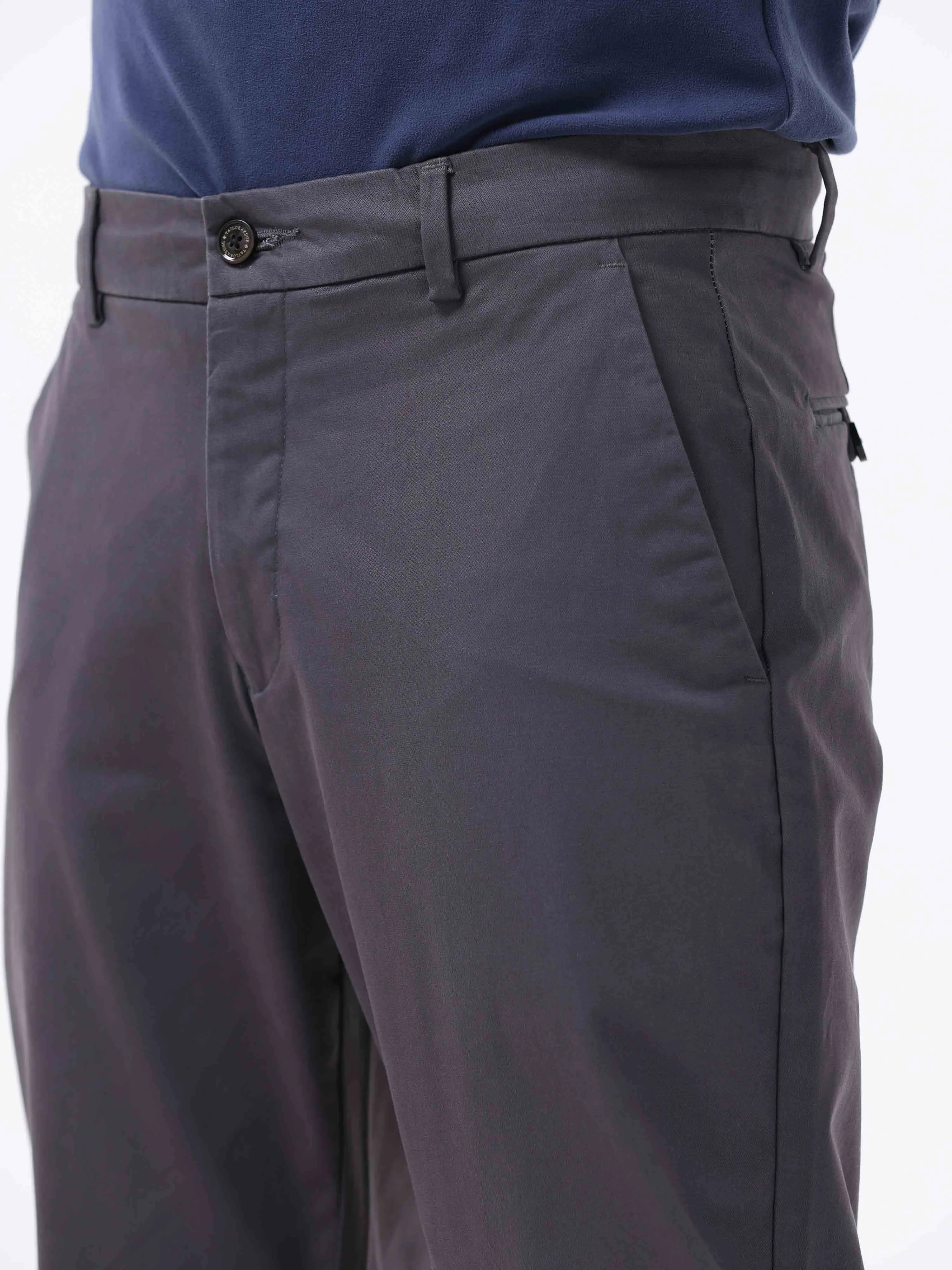 Broken Signature Dark Grey Chino