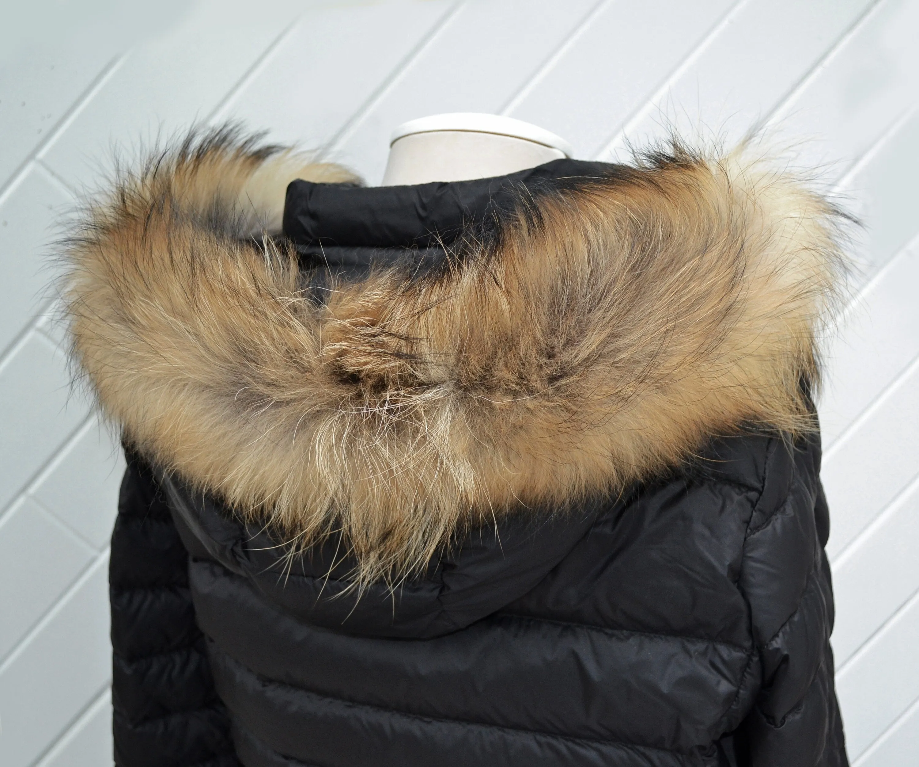 BY ORDER, Real Raccoon Fur (Tail) Trim Hood, Fur collar trim, Raccoon Fur Collar, Fur Scarf, Fur Ruff, Fur Hood, Fur stripe, Coat Trim