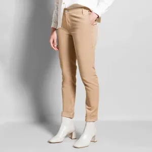 Chino Mai beige taille standard coupe slim