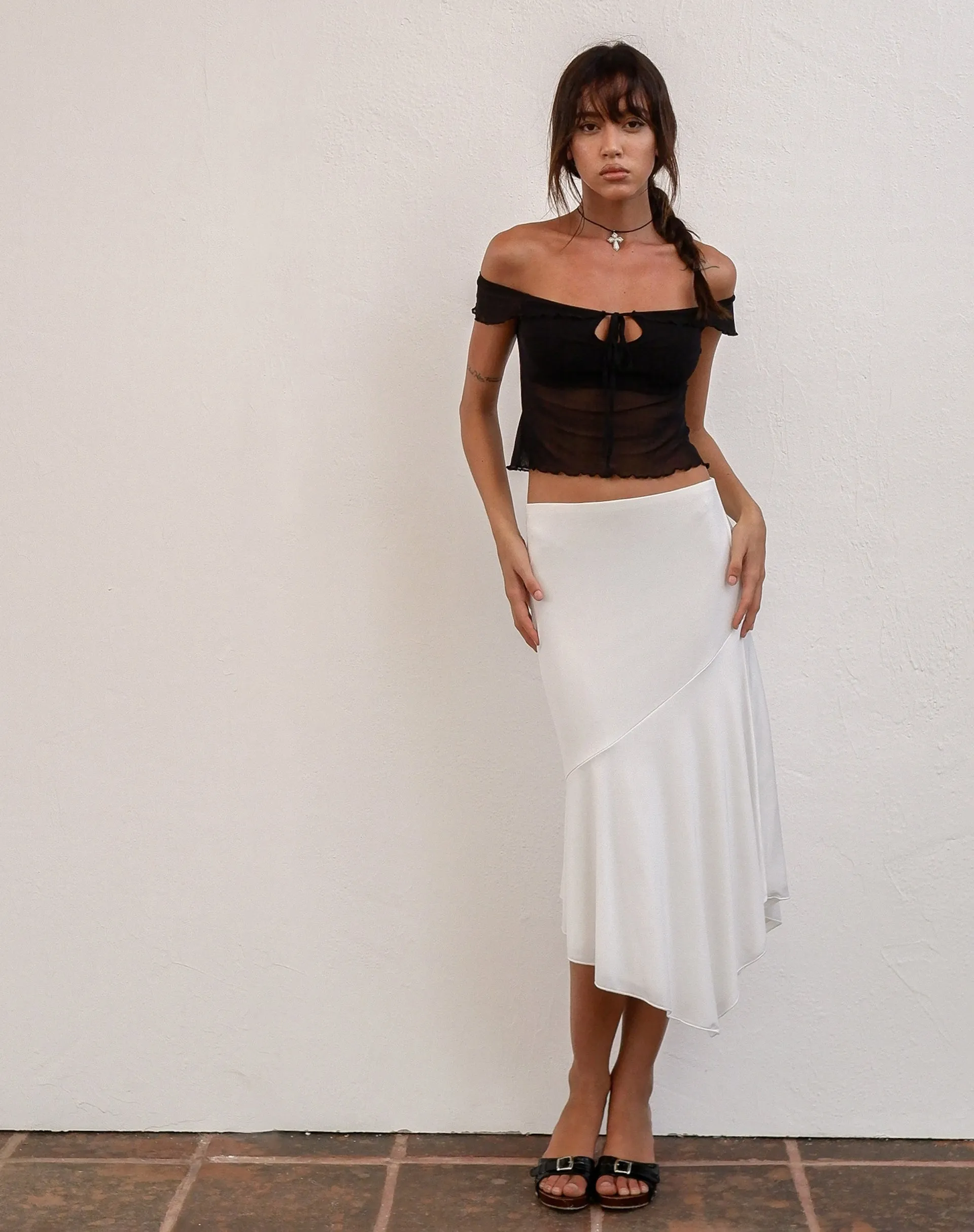 Cinta Low Rise Midi Skirt in Ivory