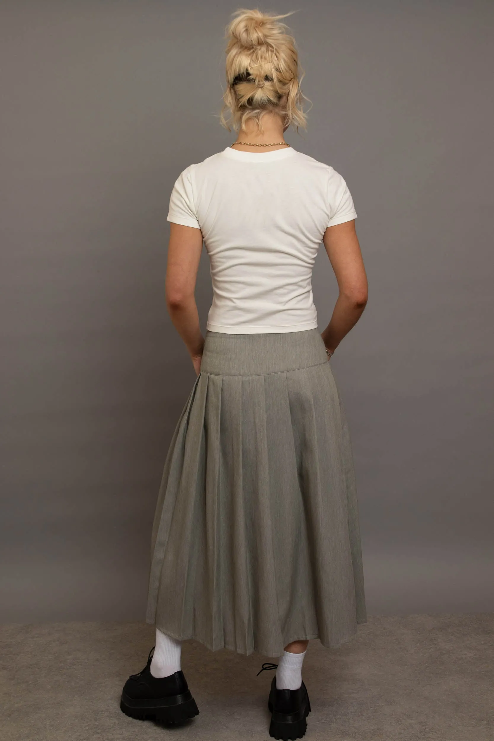 Daisy Street - Grey Midi Skirt with Mesh Slit