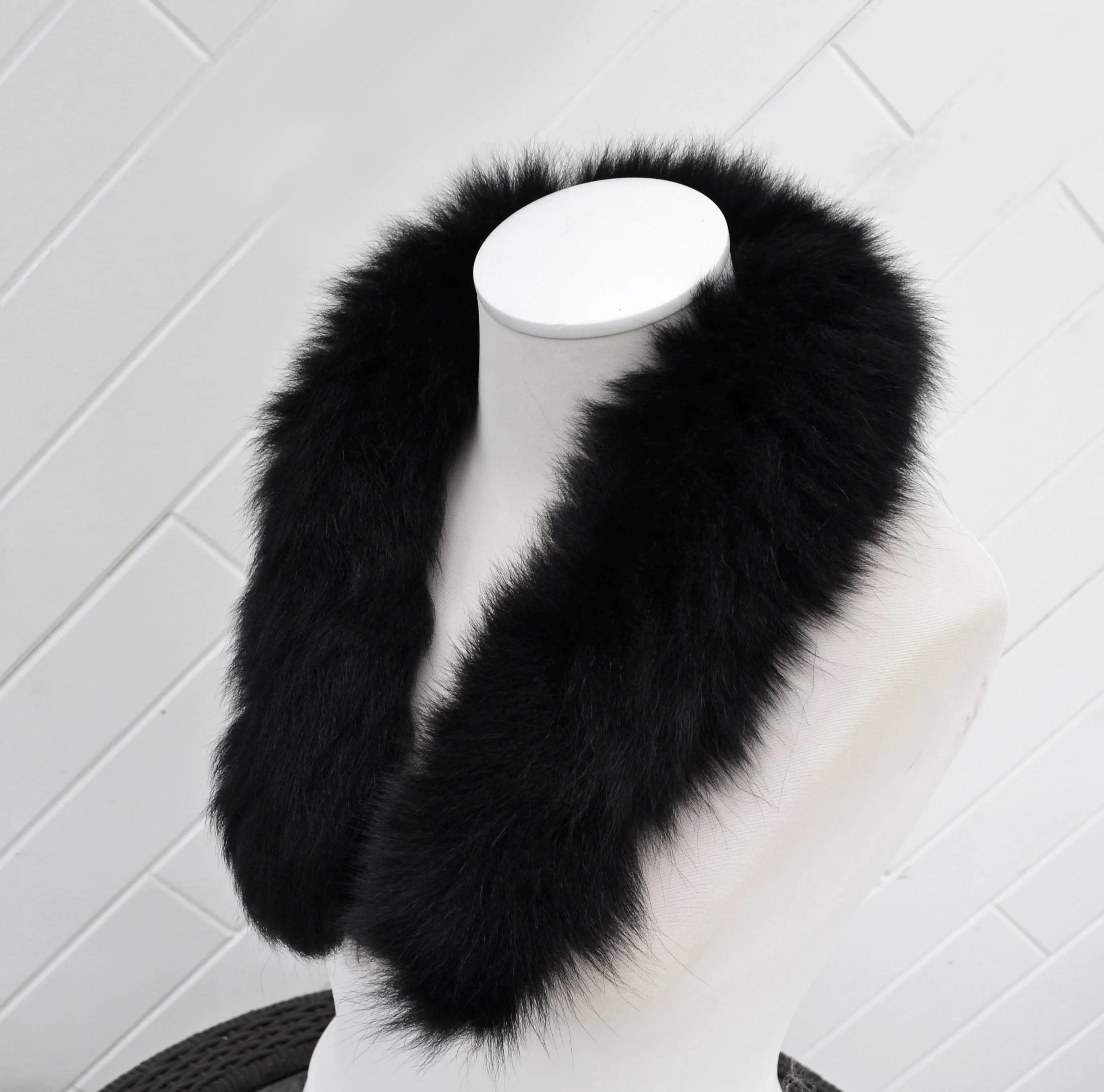 READY TO SHIP, 70 cm Real Fox Fur (Tail) Trim Hood, Fur collar trim, Fox Fur Collar, Fur Scarf, Fur Ruff, Fur Hood, Fur stripe, Coat Trim