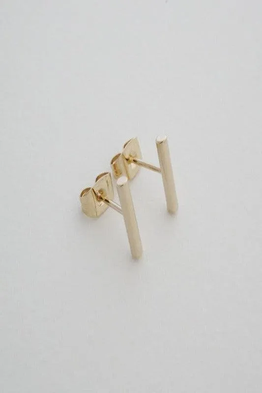 Round Midi Bar Stud Earrings