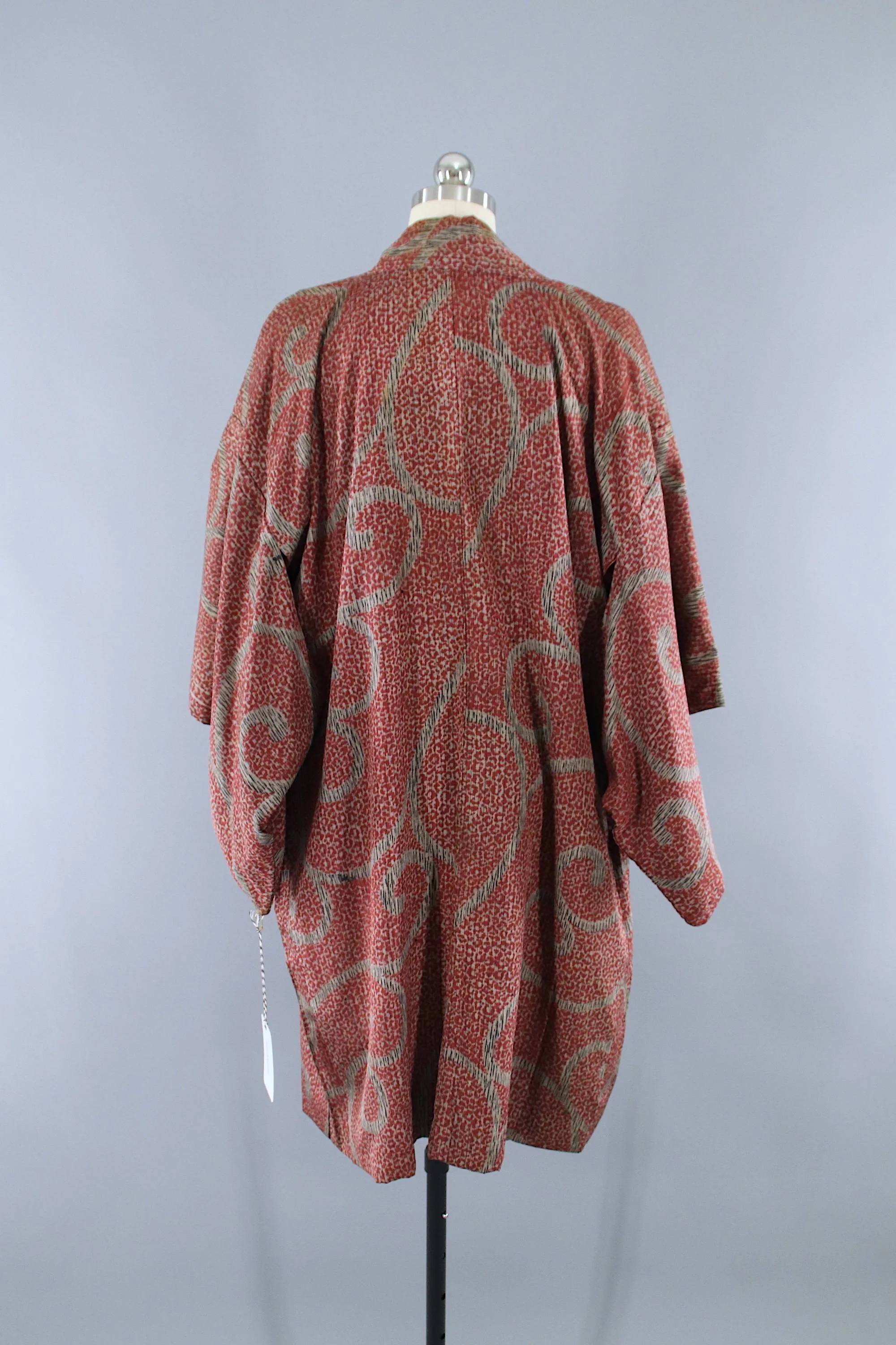 Vintage 1940s Silk Haori Kimono Jacket / Red & Khaki Tan Print