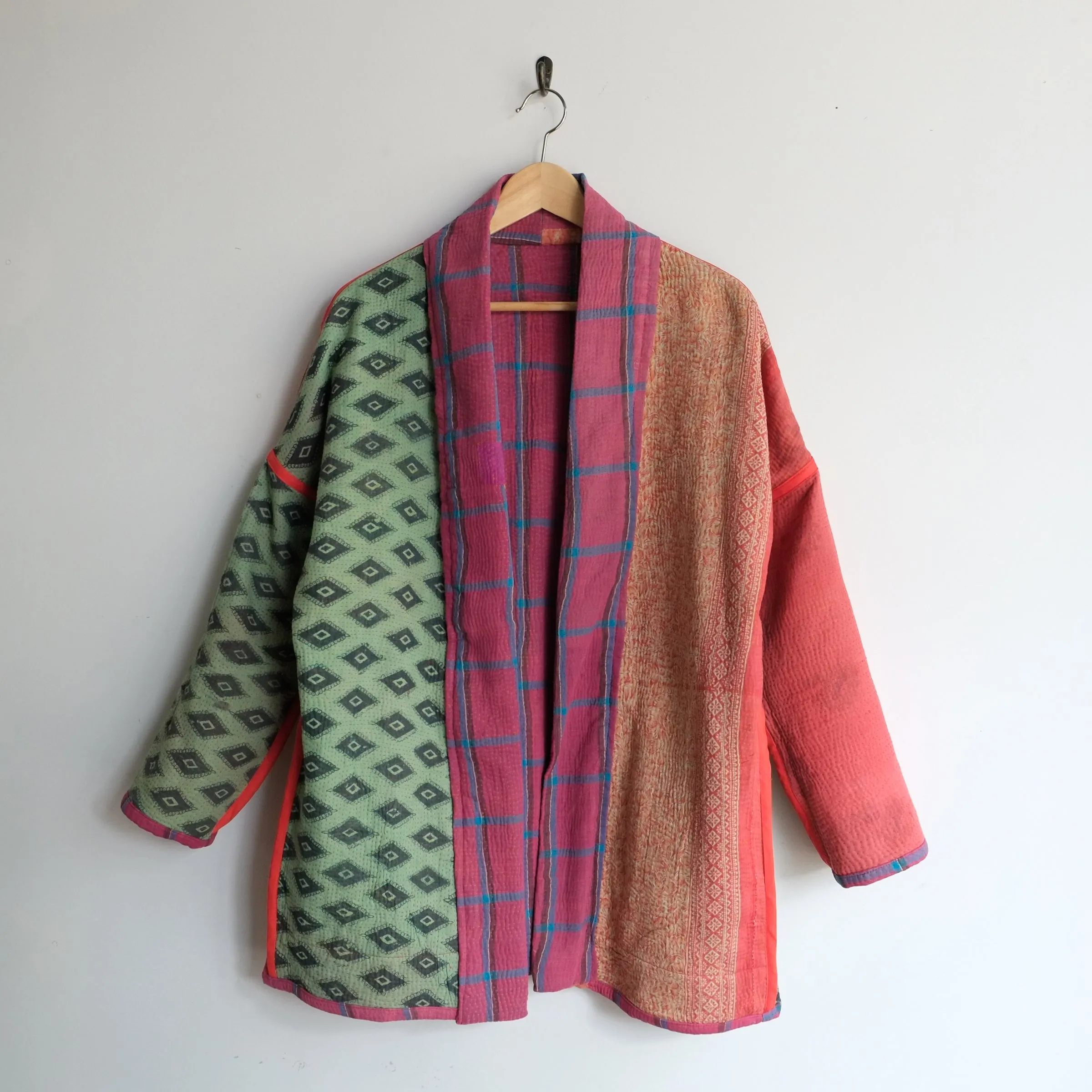 XS Red with Blue Plaid Stripes Anoushka Jacket LL157